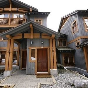 Whistler Superior Properties Townhomes Exterior photo