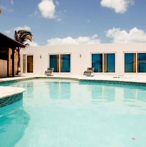 Genesis Bed & Breakfast Aruba Exterior photo