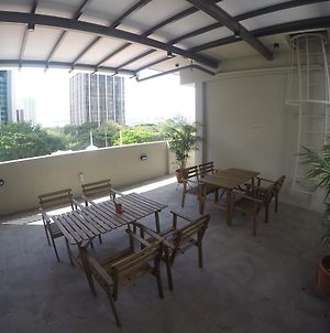 Triple 2 Studio Aparthotel Σιγκαπούρη Exterior photo