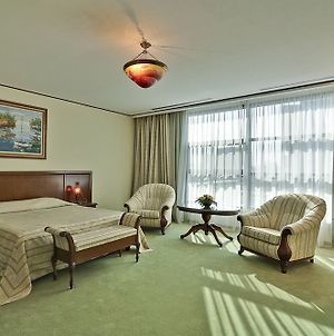 Alexander Hotel Βουκουρέστι Room photo