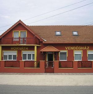 Horvath Vendeghaz Διαμέρισμα Hegyeshalom Exterior photo