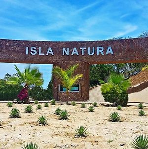 Isla Natura Beach Huatulco Ξενοδοχείο Tangolunda Exterior photo