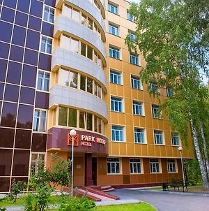 Park Wood Ξενοδοχείο Νοβοσιμπίρσκ Exterior photo