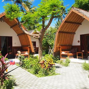 Chill Out Bungalows Ξενοδοχείο Νησιά Γκίλι Exterior photo