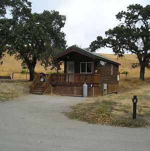San Benito Camping Resort One-Bedroom Cabin 3 Paicines Exterior photo