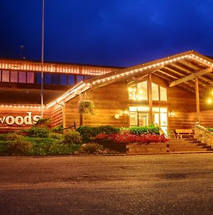 Lakewoods Resort & Golf Cable Exterior photo