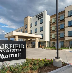 Fairfield Inn And Suites By Marriott Lubbock Southwest Exterior photo