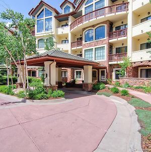 Oxford Court By East West Hospitality Διαμέρισμα Beaver Creek Exterior photo