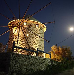 Windmill Studios Λιβάδι Κυθήρων Exterior photo