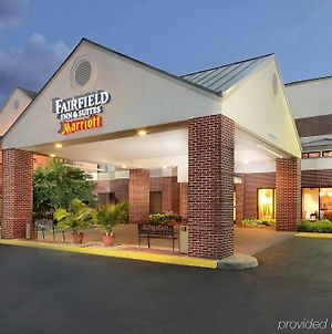 Fairfield Inn & Suites By Marriott Charlottesville North Exterior photo