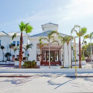 Banyan Bay Suites San Pedro  Exterior photo