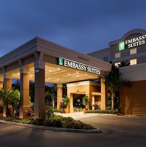 Embassy Suites By Hilton Tampa Brandon Exterior photo