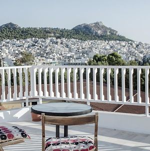 Top Floor Studio With Endless View Διαμέρισμα Αθήνα Exterior photo
