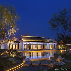 Radisson Blu Resort Wetland Park Wuxi Βούξι Exterior photo