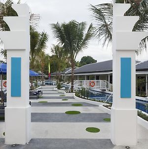 Brook Resort & Villas Chalong Exterior photo