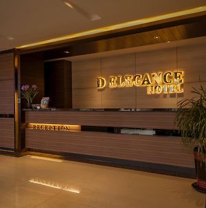 D Elegance Hotel Nusajaya  Exterior photo