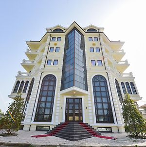 Luani Arte Ξενοδοχείο Σκόδρα Exterior photo