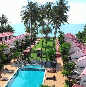 Shah'S Beach Resort Malacca Exterior photo