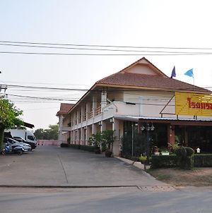 Poon Suk Hotel Kabin Buri Exterior photo