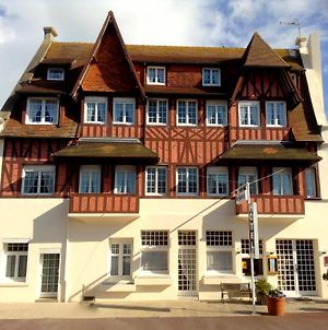 Hotel De La Mer - Blonville Sur Mer Exterior photo