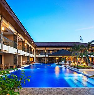 Cebu Westown Lagoon - South Wing Ξενοδοχείο Exterior photo