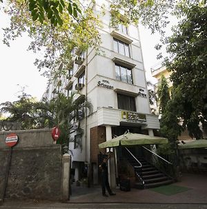 Hotel Srimaan Πούνε Exterior photo