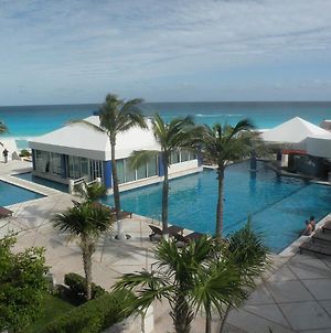 Cancun Beach Aparthotel By Solymar Exterior photo