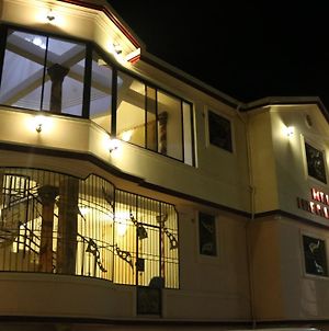 Hotel Luxe Confort Πορτ-ο-Πρενς Exterior photo