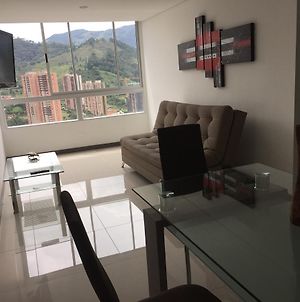 Apartamento De Lujo En Medellin Sabaneta Διαμέρισμα Exterior photo
