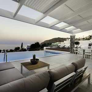 Villa Serene With Swimming Pool In Lindos Exterior photo