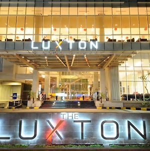 The Luxton Bandung Ξενοδοχείο Exterior photo