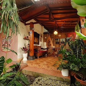 Omah Konco Yogyakarta Ξενοδοχείο Exterior photo