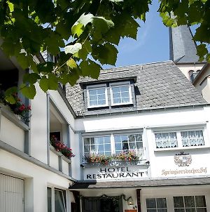 Hotel Springiersbacher-Hof Kröv Exterior photo