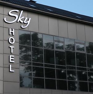 Sky Hotel Ντνιπροπετρόφσκ Exterior photo