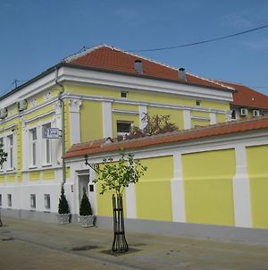 Konak Ξενοδοχείο Požarevac Exterior photo