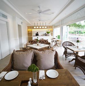 Casa Vimaya Riverside Ξενοδοχείο Μπανγκόκ Exterior photo