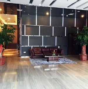 Jinjiang Metropolo Hotel Fuzhou Cangshan Wanda Pla Exterior photo