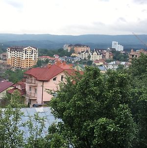 Олан Διαμέρισμα Τρούσκαβετς Exterior photo