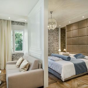 Miraval Luxury Rooms Σπλιτ Exterior photo