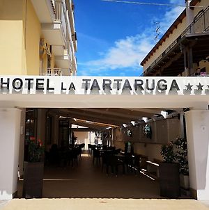 Hotel La Tartaruga Roseto Degli Abruzzi Exterior photo