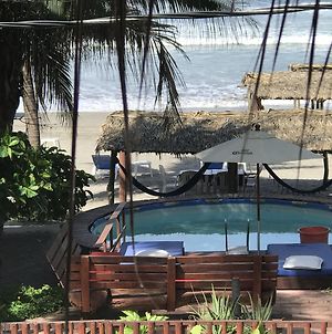 Casa De Las Olas Surf & Beach Club Ξενοδοχείο Ακαπούλκο Exterior photo