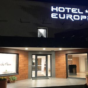 Hotel Europa Έλμπλαγκ Exterior photo
