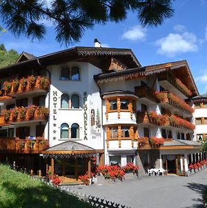 Hotel La Soldanella Moena Exterior photo