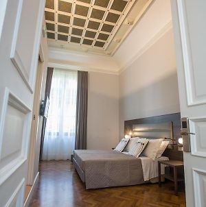 Re Vittorio De Luxe Bed and Breakfast Μεσίνα Exterior photo