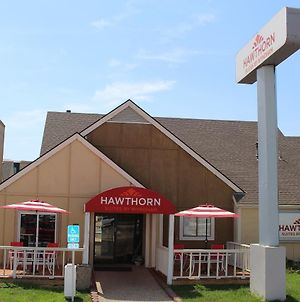 Hawthorn Suites By Wyndham Wichita East Ουιτσιτά Exterior photo