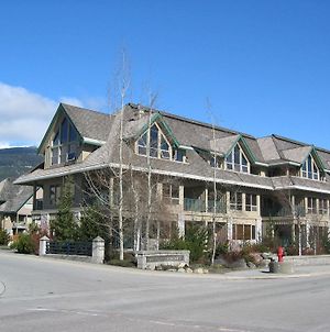 Whistler Vacation Club At Twin Peaks Ξενοδοχείο Exterior photo