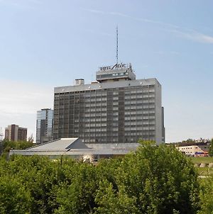 Mir Ξενοδοχείο Κχαρκίβ Exterior photo