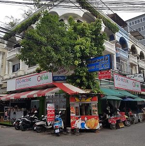 Baan Dok Mai Ξενοδοχείο Pattaya Exterior photo