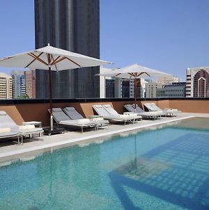Courtyard By Marriott World Trade Center, Abu Dhabi Ξενοδοχείο Exterior photo