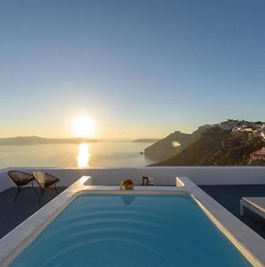 Aria Suites & Villas Santorini Island Exterior photo